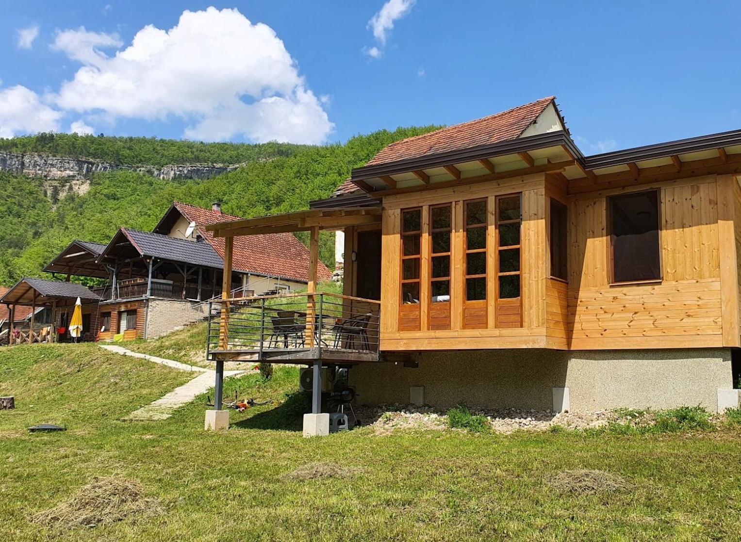 Apartments Ostojic Mokra Gora Exterior photo